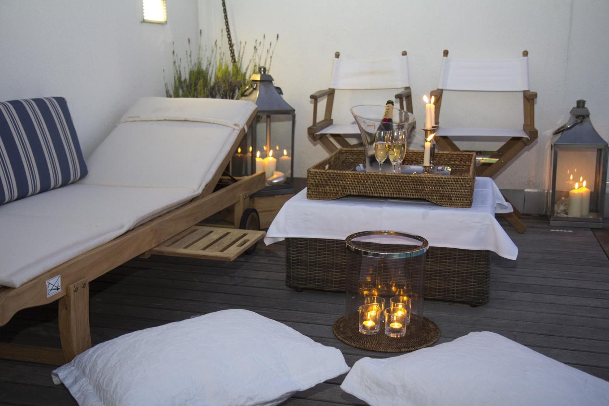 Pavi Apts Ljubljana - Private Rooftop Swimming Pool Room photo